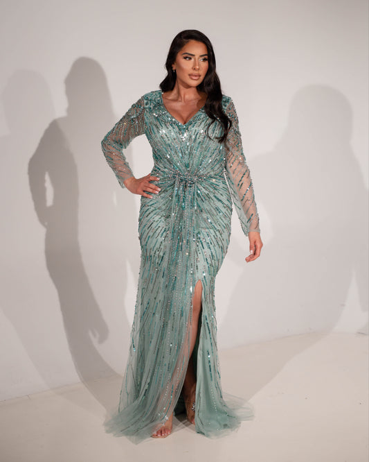 Robe ornée de strass