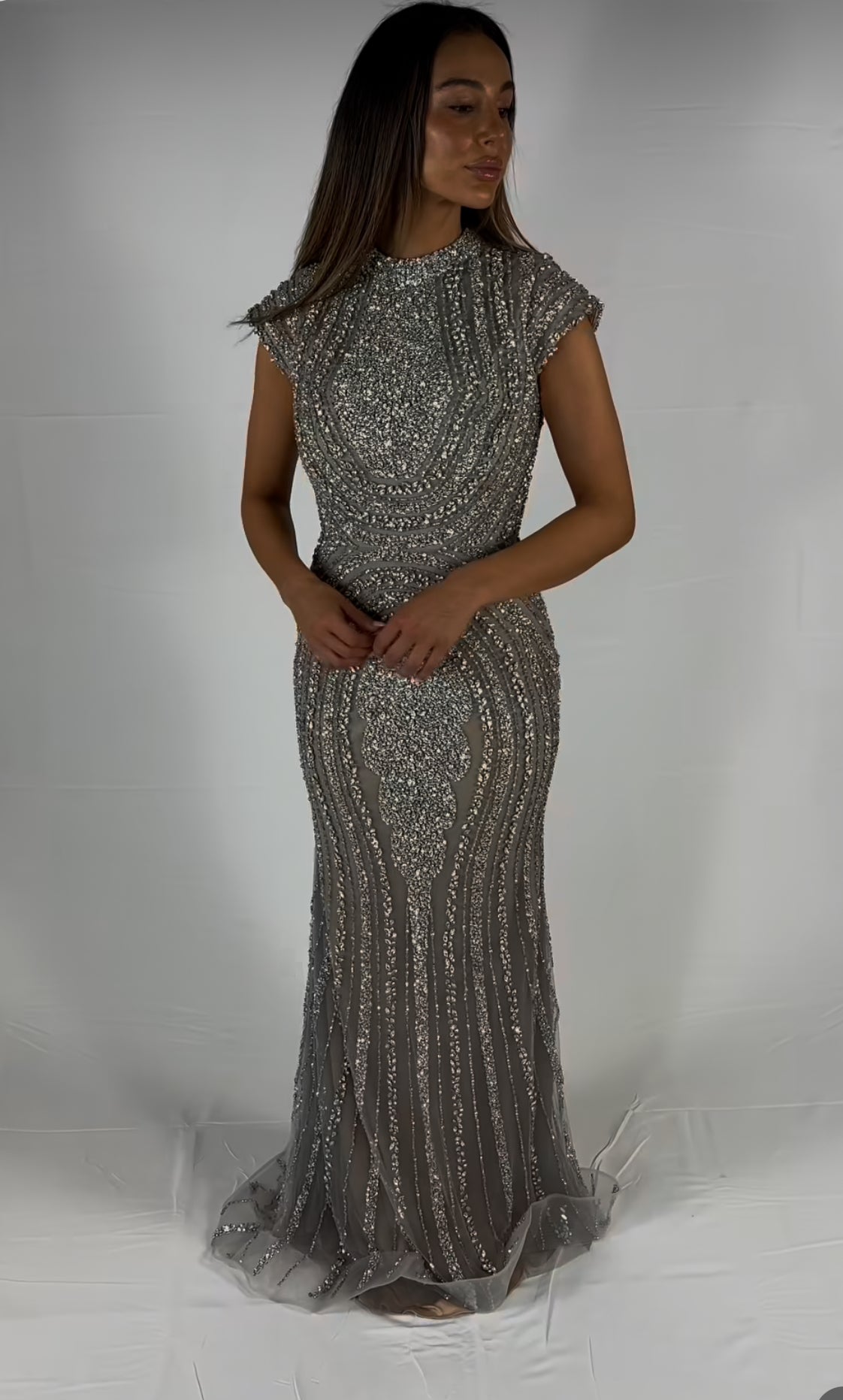 Robe strass manche courte