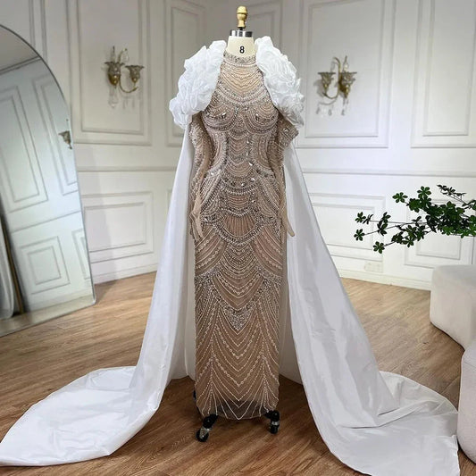 Robe de soirée cape