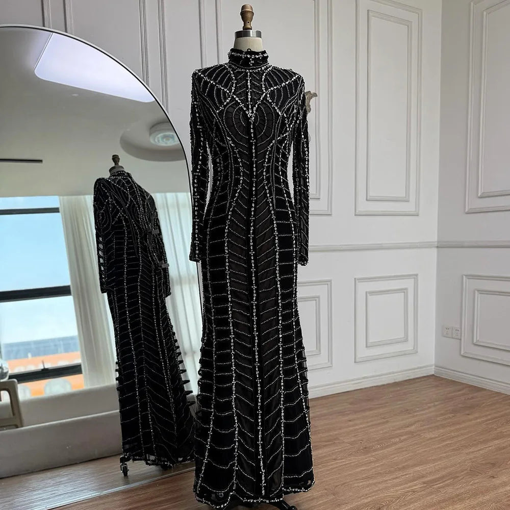 Robe modeste noir strass