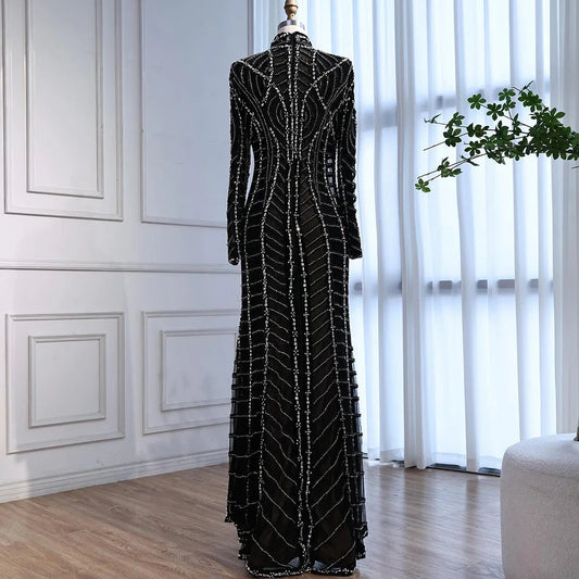 Robe modeste noir strass