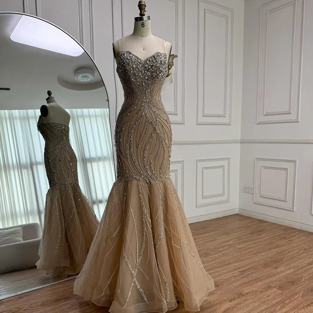 Robe bustier strass volume